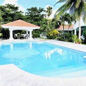 Casa Blanca Zh Kukulkán Mall Cancún